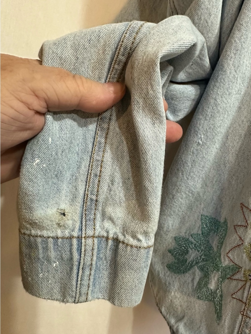 White Stag Light Blue Denim Jacket with Multicolor Floral Embroidery. - Picture 8 of 15